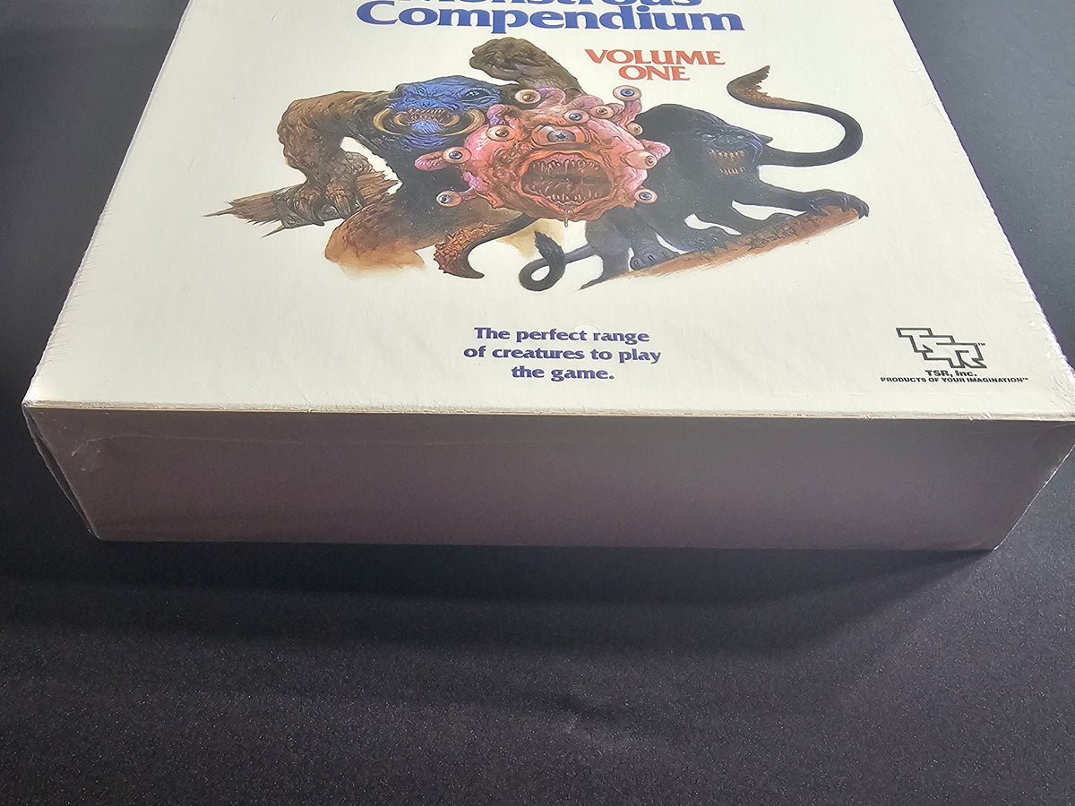 AD&D 2nd Edition Monstrous Compendium Volume One – 1st Printing – SW