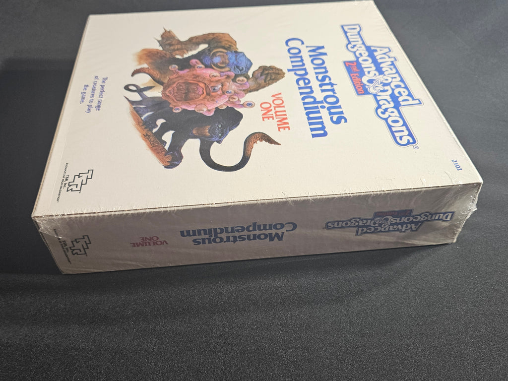 AD&D 2nd Edition Monstrous Compendium Volume One – 1st Printing – SW