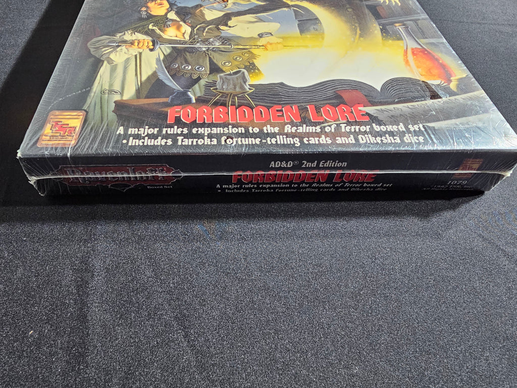 Ravenloft: Forbidden Lore Boxed Set – SW